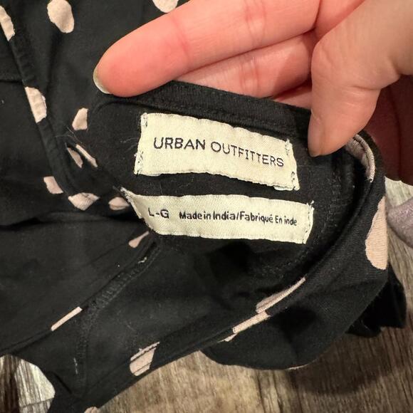 Urban Outfitters Black & Cream Polka Dot Halter Tie Back Crop Top- Size Large - Picture 7 of 8